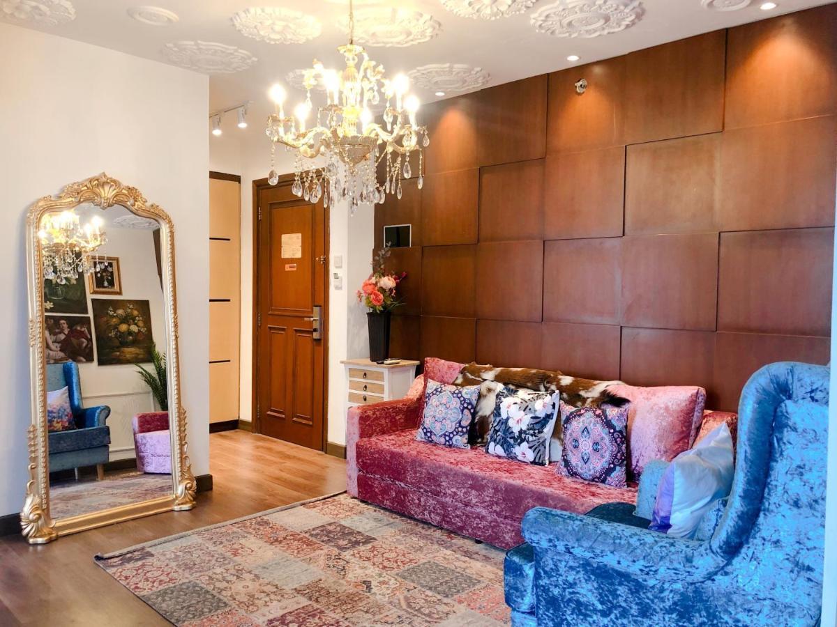 Youre At - The Majesty Apartment Бандунг Экстерьер фото