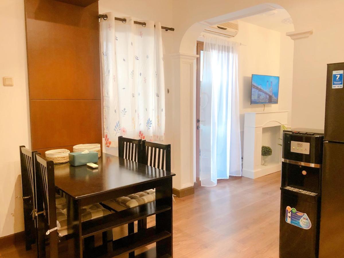 Youre At - The Majesty Apartment Бандунг Экстерьер фото