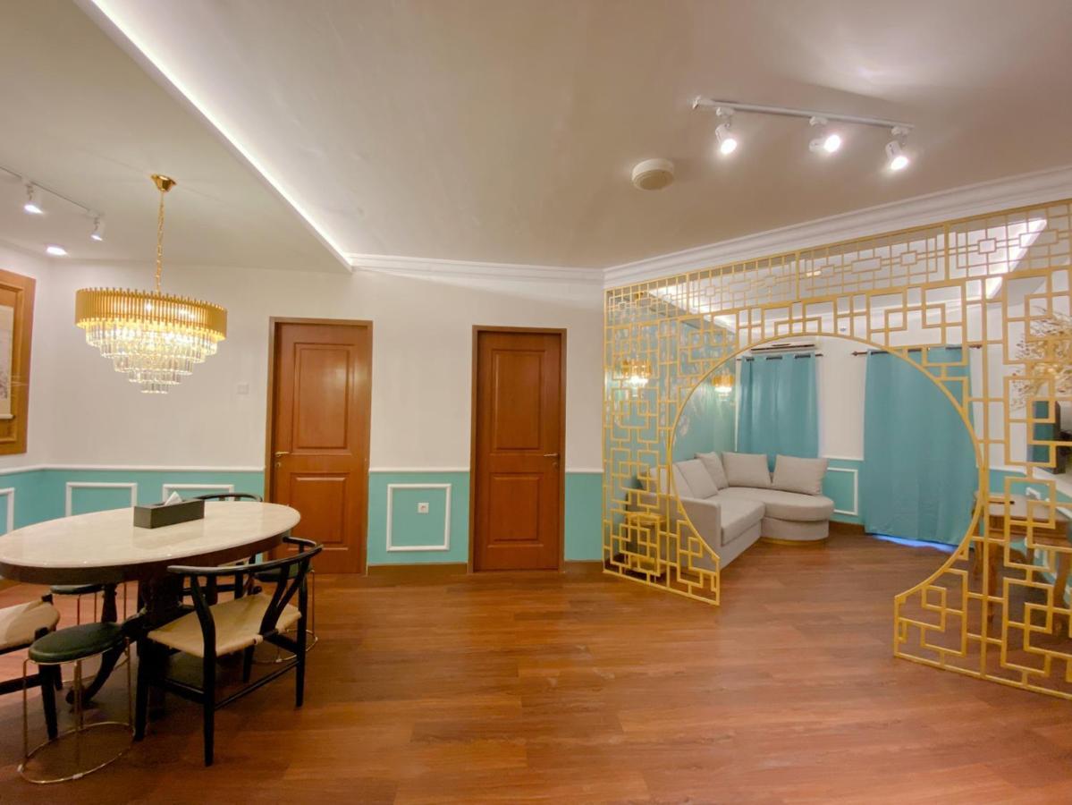 Youre At - The Majesty Apartment Бандунг Экстерьер фото